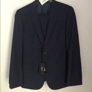 HUGO BOSS - Men's Boss Huge/Genius Trim Fit Navy